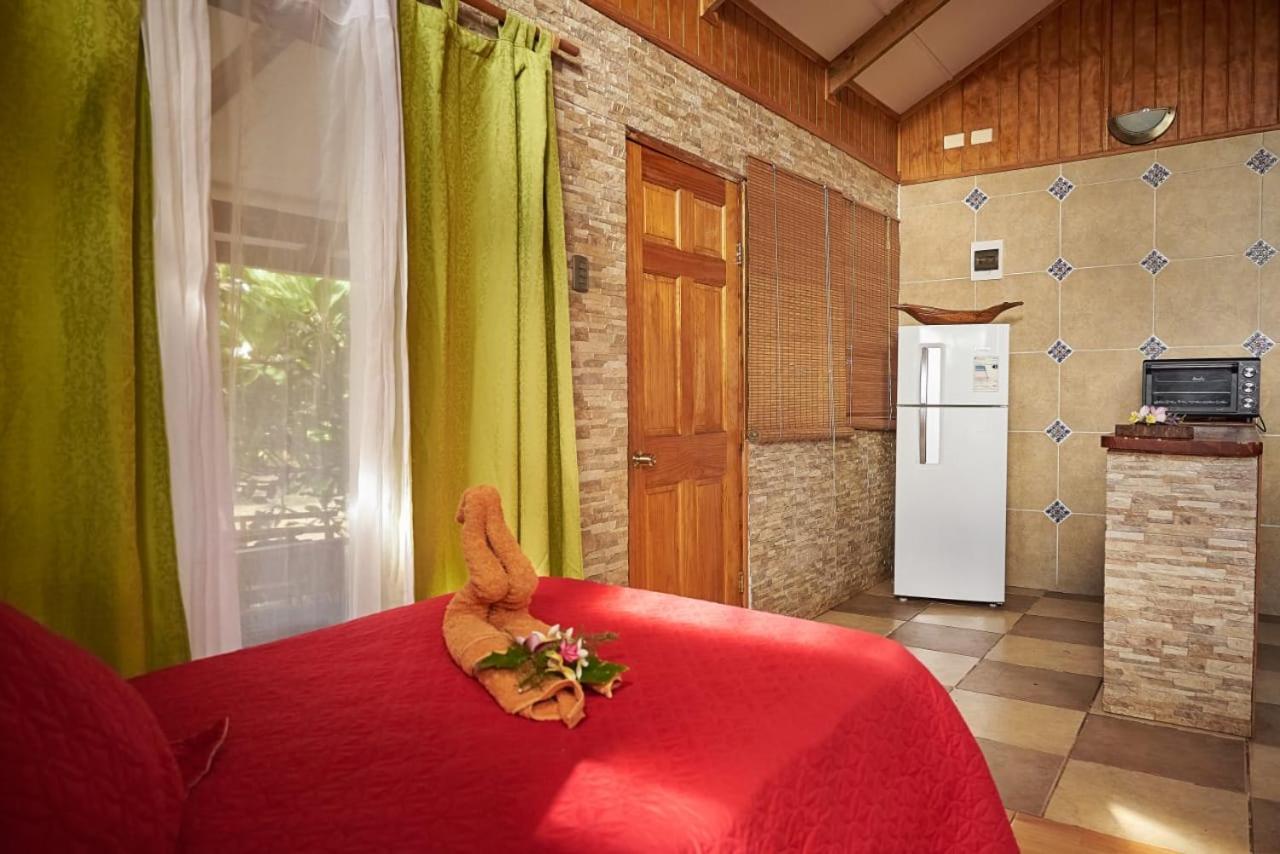 Cabanas Maria Hau Hanga Roa Exterior photo